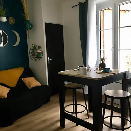 Joli F2 Au Pied De Rocher! Apartment