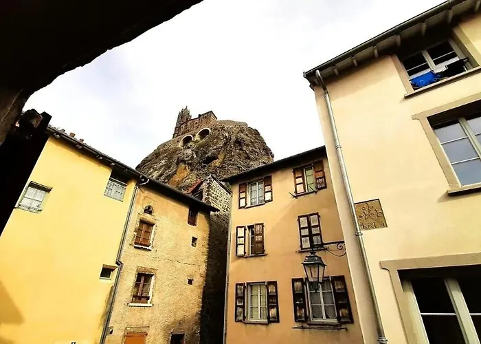 Super F2 Au Pied De Rocher! Aiguilhe